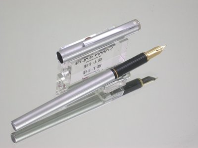 美國製 SHEAFFER西華S40品質極優年代產. 全鋼金尖細字XF鋼筆