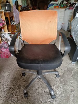 【銓芳家具】橘色透氣網布電腦椅 辦公椅 強韌網布護腰電腦椅 人體工學椅 工作椅 書桌椅 旋轉椅 活動椅 會議椅