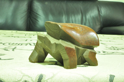 蘇瑞鹿  太極石雕創作  鐵丸石太極龜 3