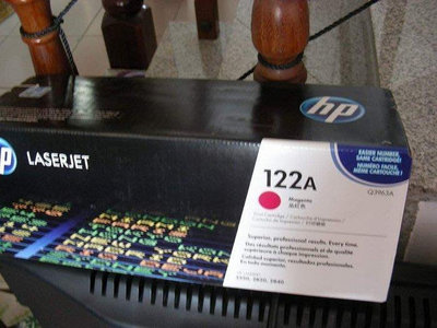 ☆呈運☆2012年黑包HP Q3963A 122A 原廠洋紅色碳粉匣 適用HP 2550/2820/2840