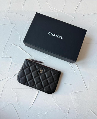 Chanel 全新 現貨 黑色 經典 荔枝皮 一字 拉鍊 零錢包 卡夾 A82365 北市可面交 刷卡分期