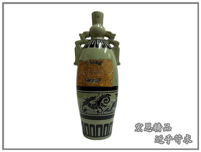【宏恩典精品】【Z113-137】 金門酒廠 砲彈造型 紀念 陶瓷 空酒瓶~ 收藏 回憶  裝飾 擺設 軍用