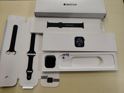 二手功能正常 無充電器 44mm GPS Apple Watch SE2 SE 2 賣4千5 也可用各式物品換