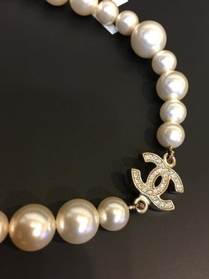 Chanel 經典珍珠 cc logo鑲鑽 短鍊 項鍊