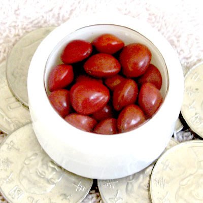 相思豆(紅豆)-大實孔雀樹種子