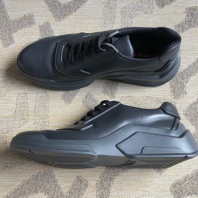 [品味人生]保證全新正品 Prada 鐵灰色 老爹鞋  休閒 皮鞋 休閒鞋  size US 10  (302)