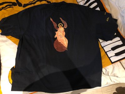Sold out Kanye west Jesus is king Archangel tee large