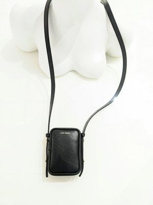 [RAiNDANiEL] LUTZ MORRIS 德國百年工藝品牌 norman mini 燙金壓紋 頸掛飾卡夾迷你包