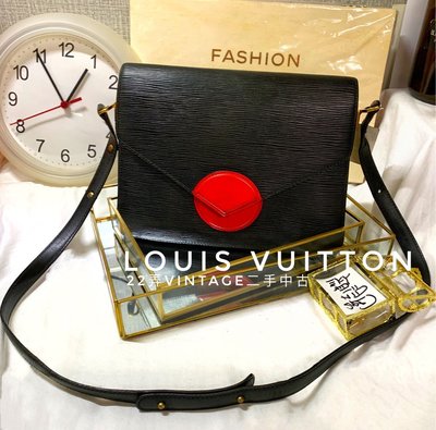 Louis Vuitton LV EPI 紅黑 水波紋 信封包 肩背包 郵差包