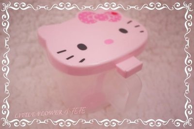 ♥小花花日本精品♥ Hello Kitty  可愛好實用多功能精美臉頭立體造型點點蝴蝶結調味料罐
