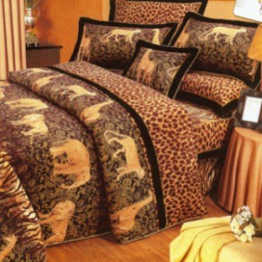 6期0利率 -范倫鐵諾．古柏-6.0x 6.2呎八件式-雙人加大-鋪棉床罩組]高級寢具組-非洲欉林A8M-V 63 加大