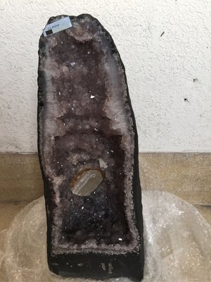早期收藏紫水晶洞（大，重，11.45公斤含座45公分高19公分寛20公分厚
