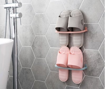 簡約設計～壁掛式可折疊鞋架墻上拖鞋架子 浴室拖鞋架 家用簡易粘貼式鞋子收納架