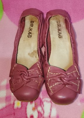 甜甜妞妞小舖 ☆ 品牌 [ DK ] DR.KAO 真皮女鞋--氣墊低跟圓頭包鞋--6.5號