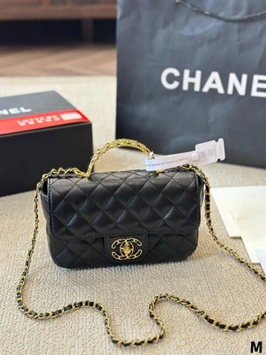 【二手包包】Chanel 鐵手提 cf包黑色系的搭配很適這季節 復古氛圍感瞬間拉滿 尺寸20 13cmNO135179
