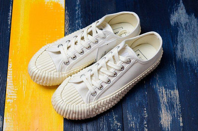 Excelsior Bolt 餅乾鞋 韓國 奶油白 低幫復古生膠 帆布鞋 男女休閒板鞋【ADIDAS x NIKE】