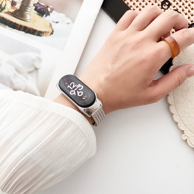 經典卡扣款 編織紋 小米透氣錶帶 適用於 小米手環 8 錶帶 7 6 5 4 3 NFC 小米手環替換錶帶 不鏽鋼錶帶