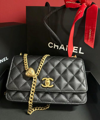 Chanel 24P 現貨 新款 愛心 調節釦 woc 黑色 復古 霧金 金鏈 羊皮 北市可面交 刷卡分期