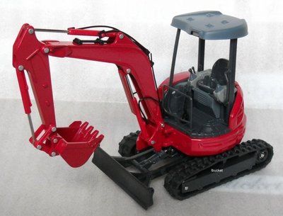 [丸山建機模型店]---絕版品 beetle SK35SR 紅色 1/21怪手挖土機模型