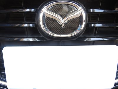 [翌迪]CARBON部品 MAZDA / NEW Mazda 3 2014+ CARBON 水箱罩 LOGO 貼片