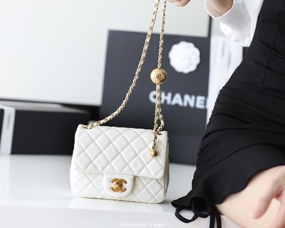 二手Chanel Flap Bag CF Mini羊皮方胖子金球包 AS1786白色
