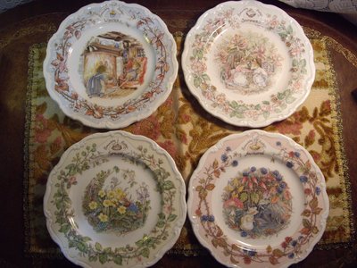 歐洲古物時尚雜貨 英國Royal Doulton皇家道爾頓 瓷盤畫 老鼠花卉圖騰圓盤 擺飾品 古董收藏一組4件
