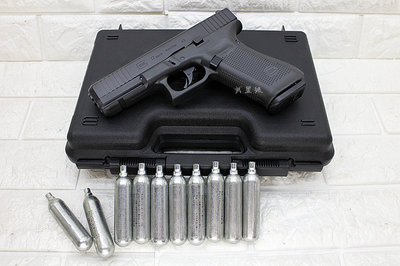 台南 武星級 UMAREX G17 GEN5 T4E 鎮暴槍 11mm CO2槍 + CO2小鋼瓶 ( 防身震撼槍防狼