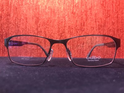 吉新益眼鏡公司 odbo專利特殊ip處理不掉色 IC 延展*彈性完全無負擔 1805 C2BD