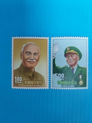 55年蔣總統玉照郵票 回流FX 請看說明  0322