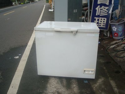 高雄屏東萬丹電器醫生*台灣瑞興 製造二手上掀式 3.3尺 冷凍櫃 台灣製造全省可寄送