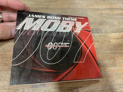 9.9新二手 MM後 MOBY JAMES BOND THEME CD