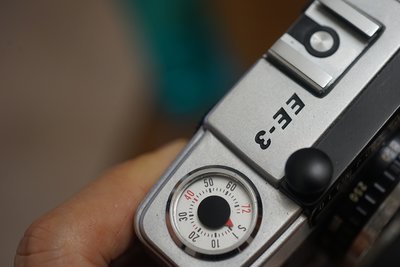 【售】漂亮OLYMPUS-PEN EE-3 半格免電池機械相機,D.Zuiko 28mmf3.5.免調焦街拍902