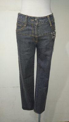 iROO 懷舊包鑽造型牛仔褲(A42)