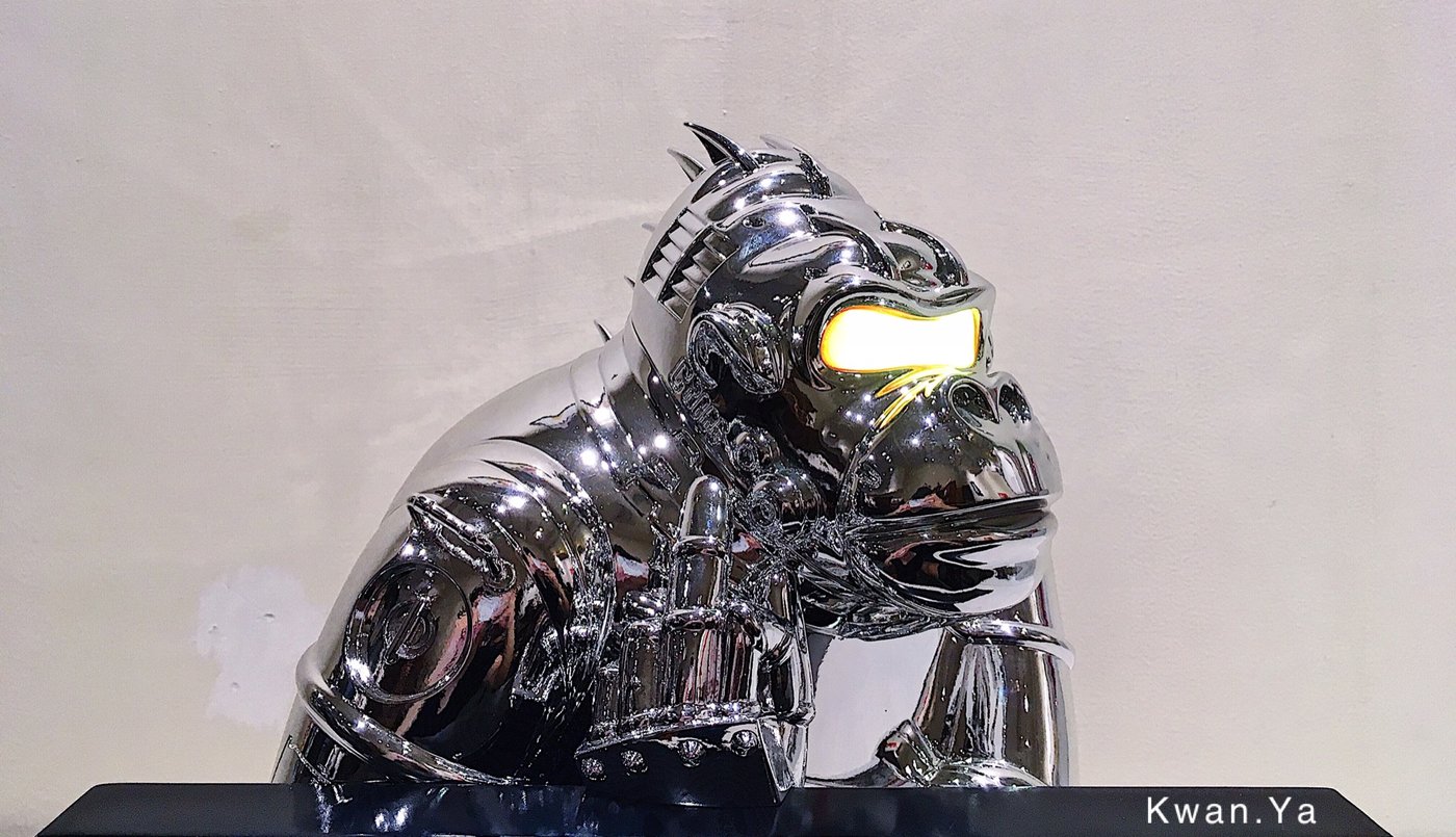 空山基Sorayama XLARGE Robot Gorilla Complexcon 猩猩夜燈土屋仁応 