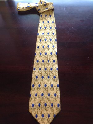 Geoffrey Beene classical yellow 100% Silk Tie美國製純絲黃底藍色菊花領帶真品