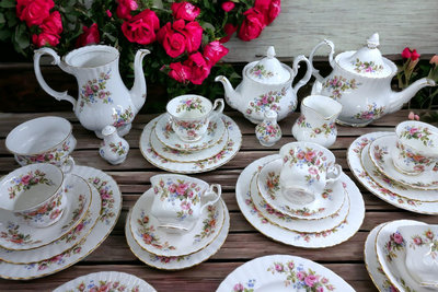 【Sunshine Antiques】Royal Albert - Moss Rose 英國骨瓷 茶具組 餐具組 茶壺