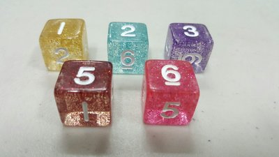 【美】骰子 6面金蔥數字骰子（單顆）適用 紙牌 桌遊 國粹 占卜 911 教學 文具