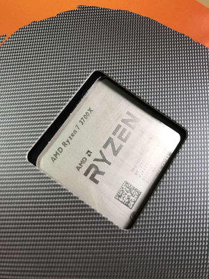 AM4 AMD R7 Ryzen 7 3700X CPU 無內顯