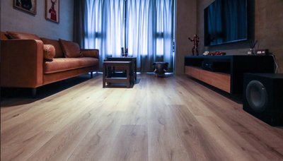布匠- 台南 高雄 屏東 高品質 超耐磨地板 免膠不破壞地面 卡扣木紋地板 一坪3000起 熱門商品