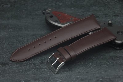 22mm高質感~替代ck~ armani~ hamilton原廠抗過敏皮底皮面咖啡色錶帶,無紋,不鏽鋼錶扣