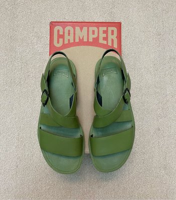 CAMPER 手染淺綠涼鞋