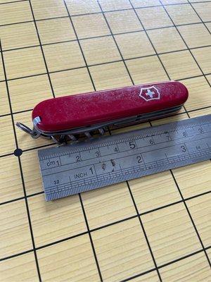 2手 維氏 victorinox 瑞士刀 紅色款 85mm 功能正常 外殼有使用痕跡