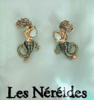【全新】Les Nereides月光美人魚耳夾 度假必備