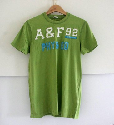 ?? A&F 92 PHYS ED Tee  男 經典仿舊刺繡貼布短袖T恤 (M) Abercrombie
