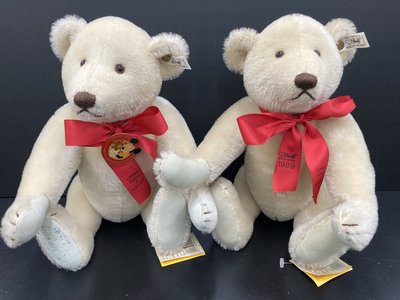 1989年 德國Steiff 金耳扣 WDW第二屆迪士尼泰迪熊博覽會紀念熊 (兩隻一起賣! )