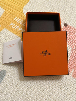 專櫃正品 Hermes 手環 手環盒 手鍊 橘盒  飾品盒 珠寶盒 皮革 珠寶盒 紙盒 盒子 HERMES CLIC H LOGO 琺瑯 扣式 木盒