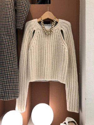 秋冬新款氣質時尚小眾設計感鏤空針織衫女套頭毛衣