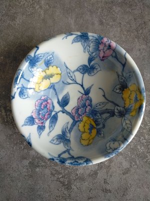 L0142_1 早期德昌謹製 藍釉彩花卉收藏碗 直徑14.5cm高4.8cm 牡丹瓷碗中瓷盤 底部不平整 略有缺損