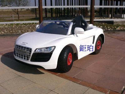*【鉅珀】原廠授權Audi R8 打氣輪遙控電動車(另有雙馬達/隨意充/無段變速.緩起步.緩停/充充電器)