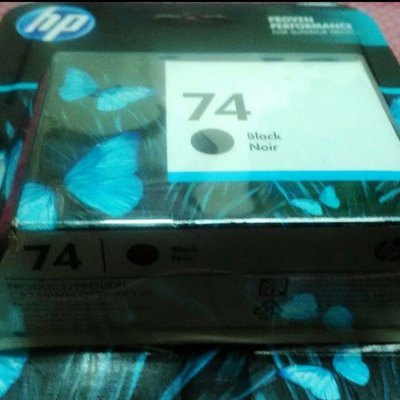 HP No.74 原廠黑色墨水匣 CB335WA(75彩色550元，黑+彩900元，任四個1600元)
